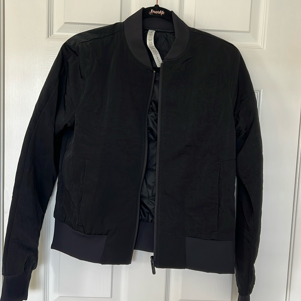 Black lululemon bomber jacket